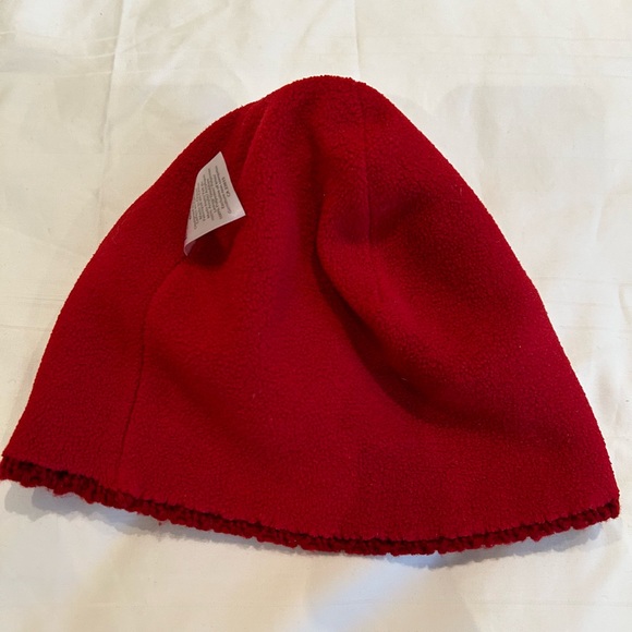 Kootenay Canada Maple Leaf 🇨🇦 Chunky Beanie - Picture 8 of 9